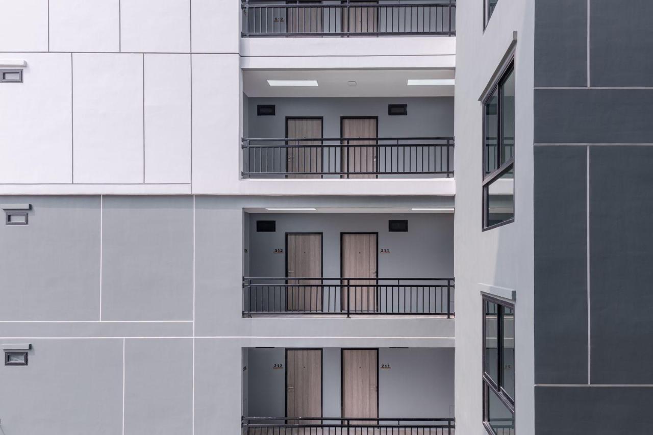 Aqua Residences อควา เรสซิเดนซ์ ห้องพักใหม่ให้เช่า ติดรถไฟฟ้าสถานีวุฒากาศ Bangkok Eksteriør bilde